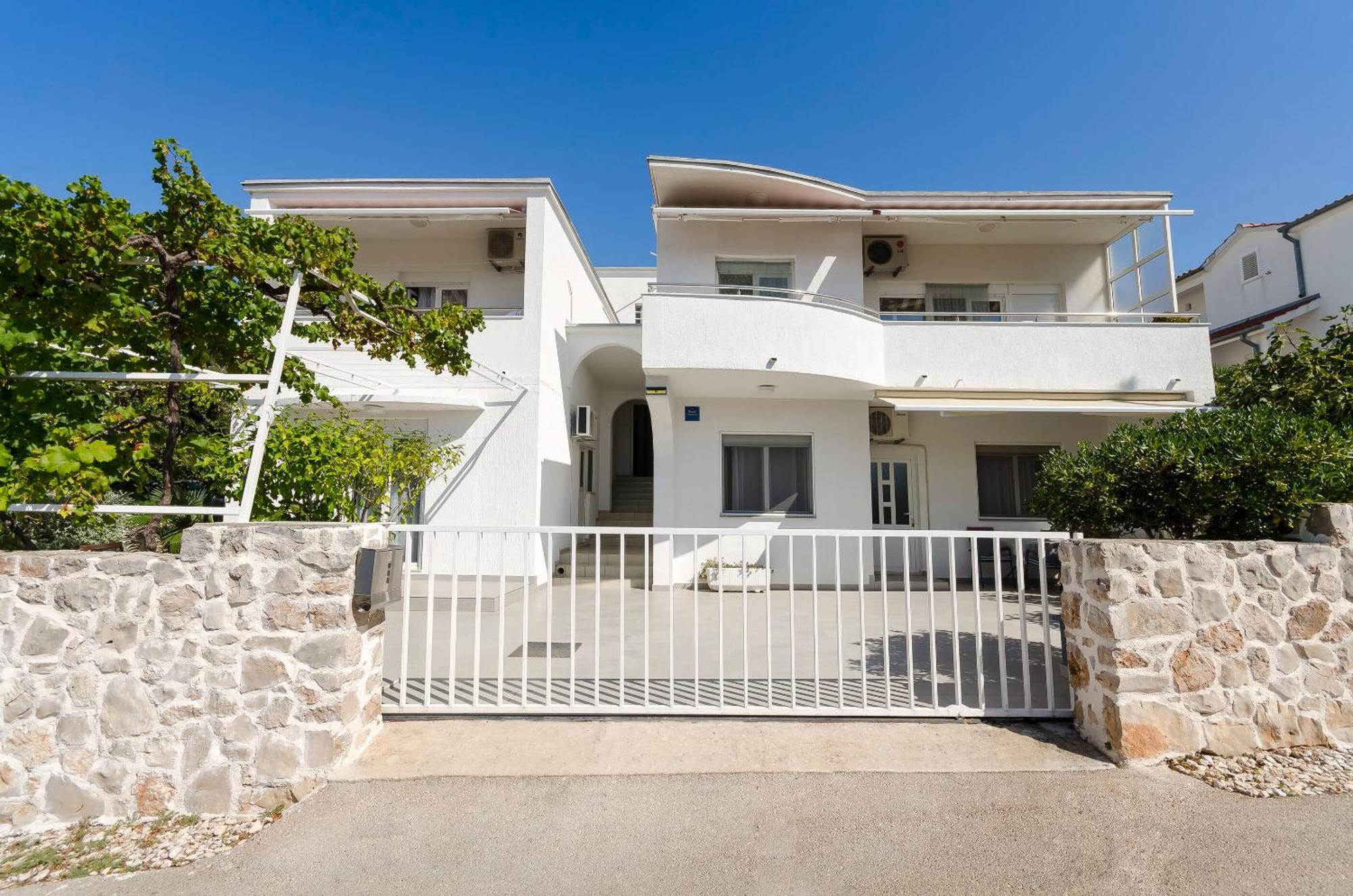 Apartments Danica Tisno Dış mekan fotoğraf